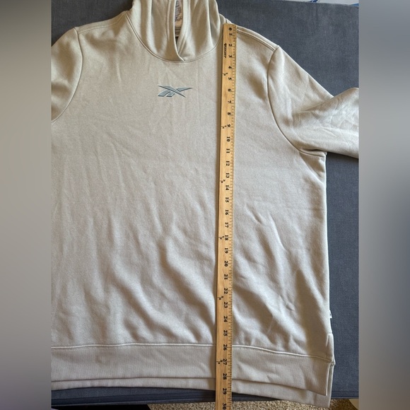 Reebok Hoodie Women SZ XL Grey Fleece Pull Over Logo New Casual Outerwear Jacket - Picture 9 of 9